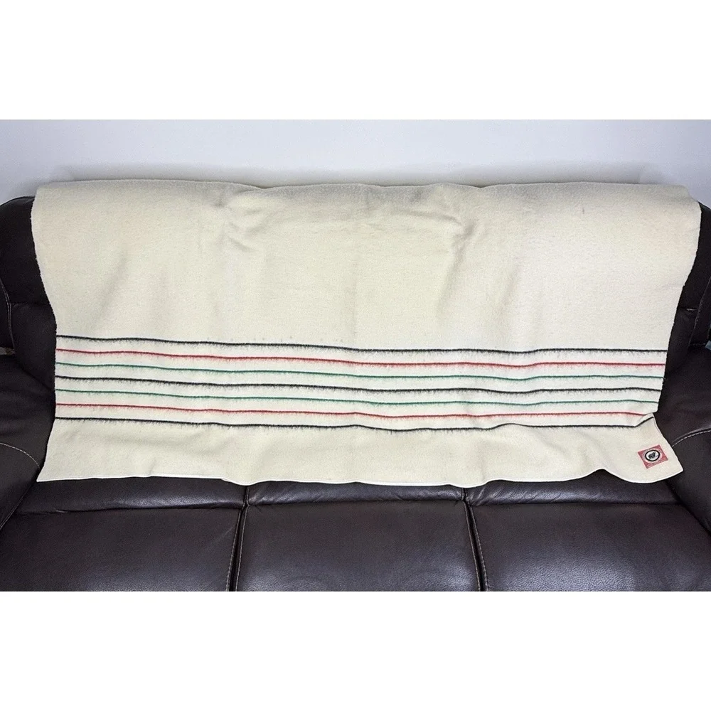 VTG Pendleton Yellowstone Park Blanket 100% Virgin Wool Ivory Striped 86